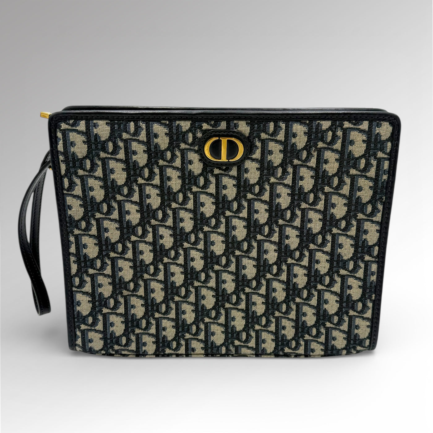 Pochette Dea 30 Montaigne