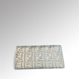 Portefeuille métallisé