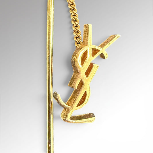 Boucle d’oreille YSL