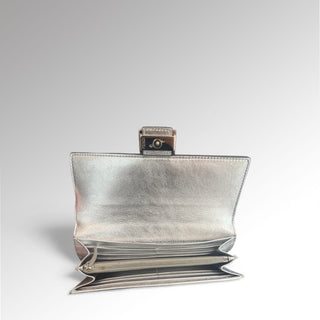 Portefeuille métallisé