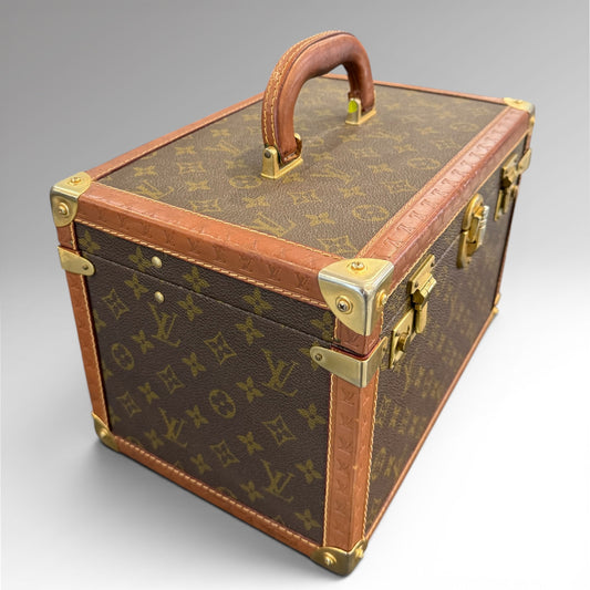 Vanity case