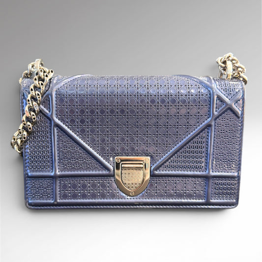 Pochette Diorama